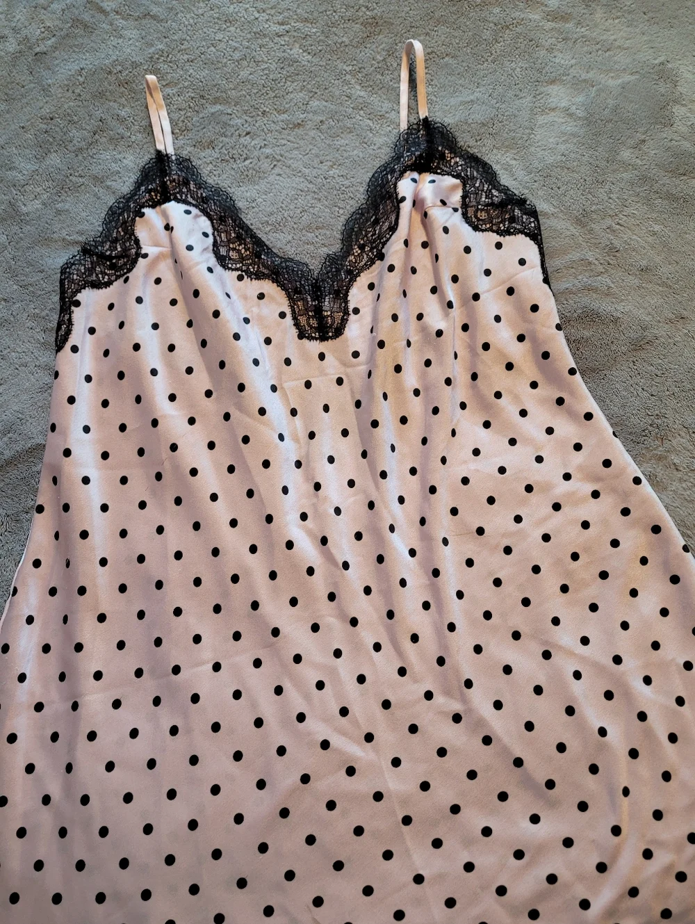 Victoria's Secret 2 Ladies Nightgown Med Pink Polka Dots And Solid Pink EUC Sexy - Picture 16 of 16
